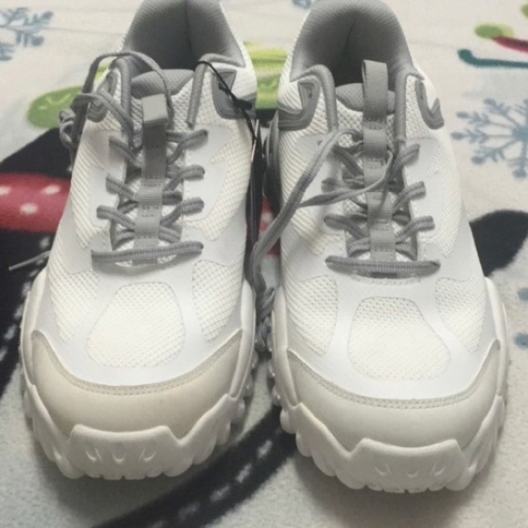 ZARA White/Gray Thick Sole Sneakers - Picture 4 of 8